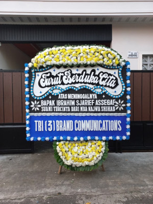 Papan Bunga Duka di Bandar Khalipah